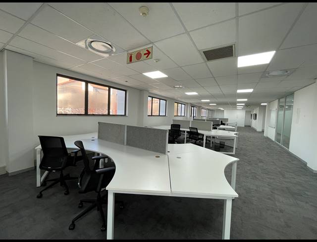 356M² OFFICE TO LET IN RIVONIA